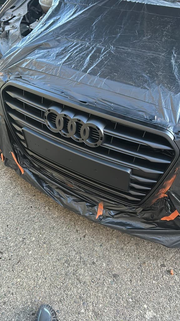 Audi A4 — Grille upgrade